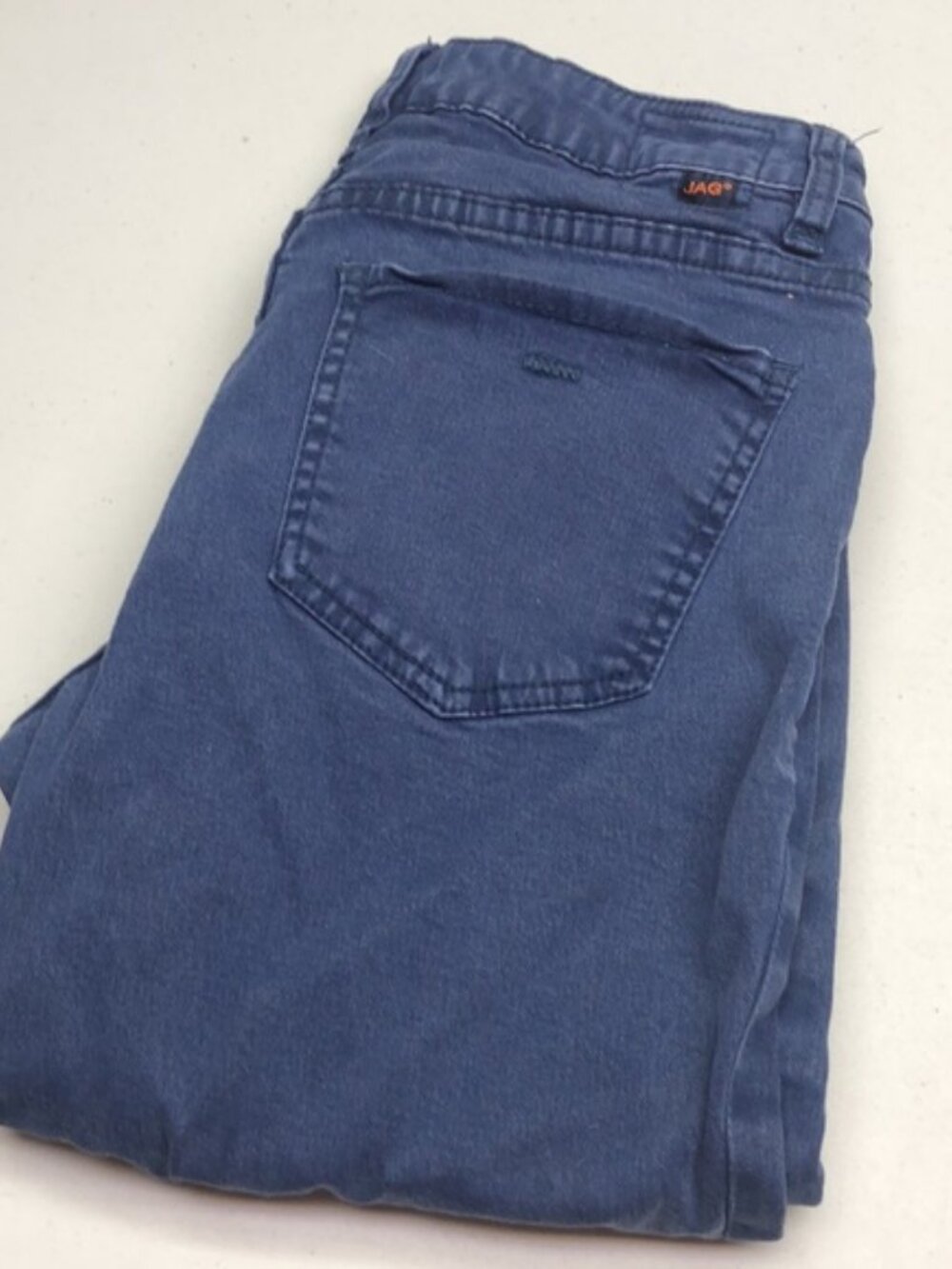 LIKE NEW JAG MID-RISE STRAIGHT LEG JEANS 4/27x30 ⭐️